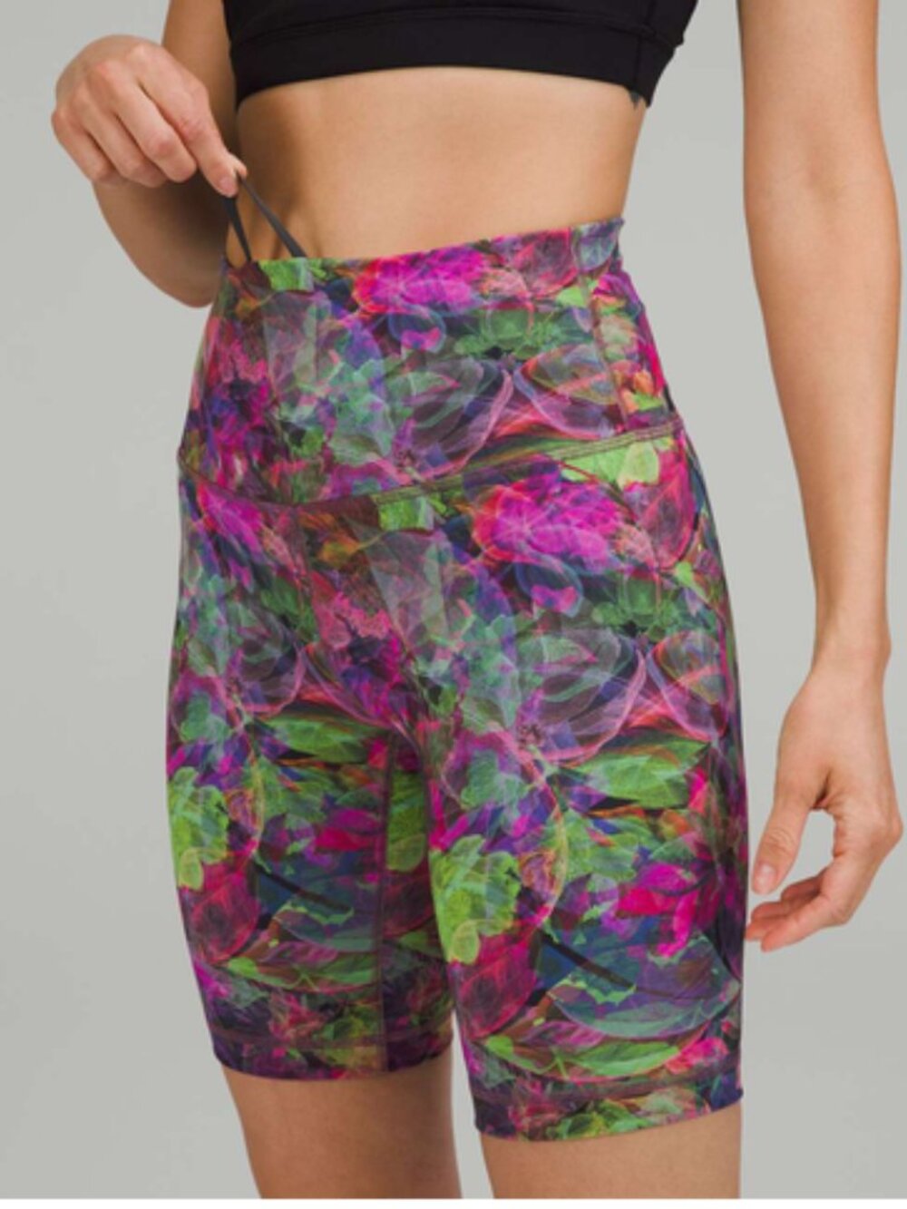 Lululemon Wunder Train High-Rise Short 8" Vivid Floral Tone Multi Size 6
